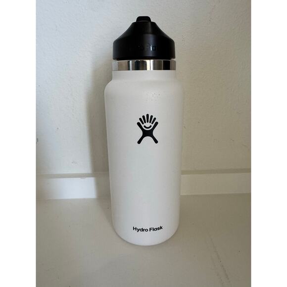 HydroFlask 32oz Temp Shield Water Bottle Flex Cap Great Condition White Tumbler - Picture 1 of 8